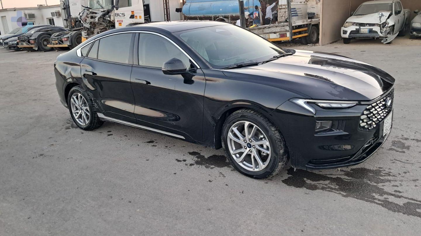 هوندا أكورد 2023 - صورة 1